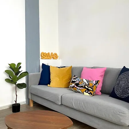 Own Courtyard And 10 Minutes From The By Bici Apartamento