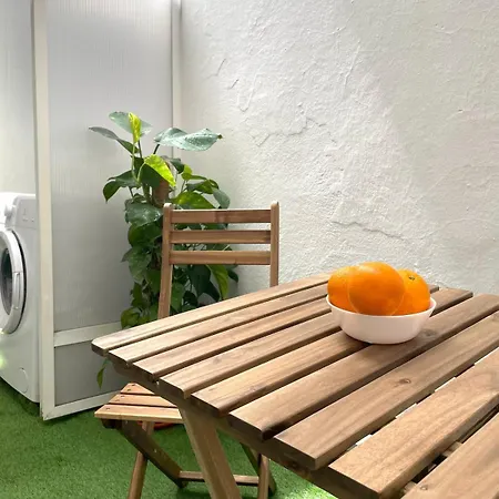 Apartamento Own Courtyard And 10 Minutes From The By Bici